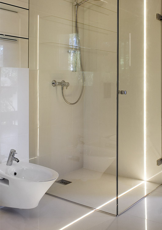 Perfil A01889A_2 HR-ALU KLUS de piso - Imagen 5