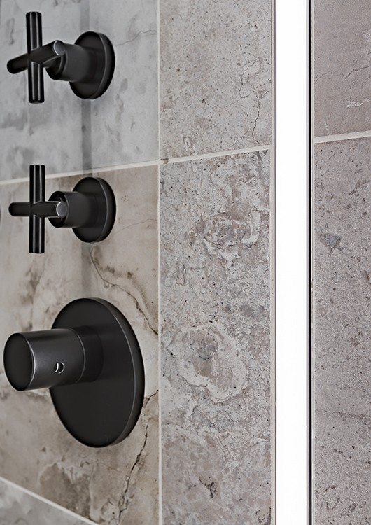 Perfil A01889A_2 HR-ALU KLUS de piso - Imagen 6